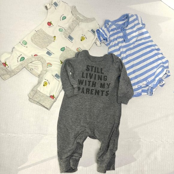 Carters Mix | Little Baby Boy Bundle 19 Pieces | Size Newborn - Picture 5 of 7